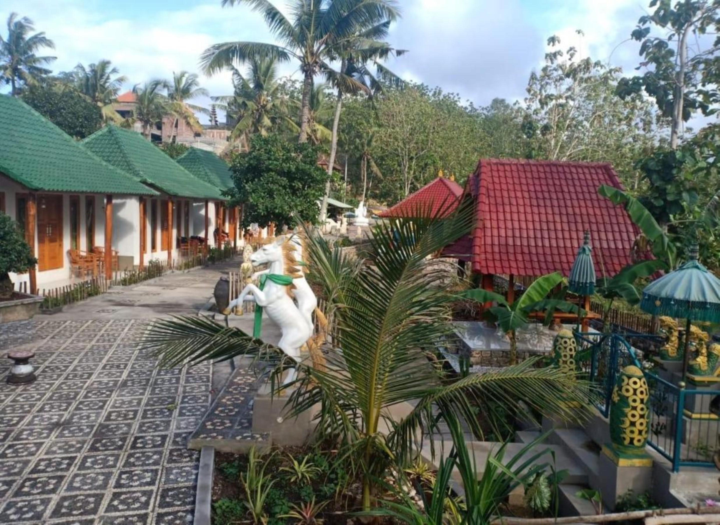 Kubu Reot Taman Asri Villa Batumadeg Exterior photo